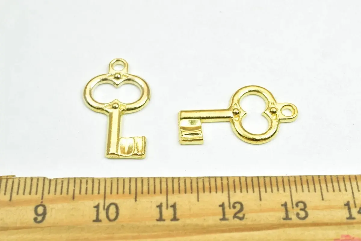 18 PCs Key Charm Pendant Bead Gold Size 21.5x12.5mm Decorative Design Metal Beads 1.5mm Jump Ring Opening for Jewelry Making