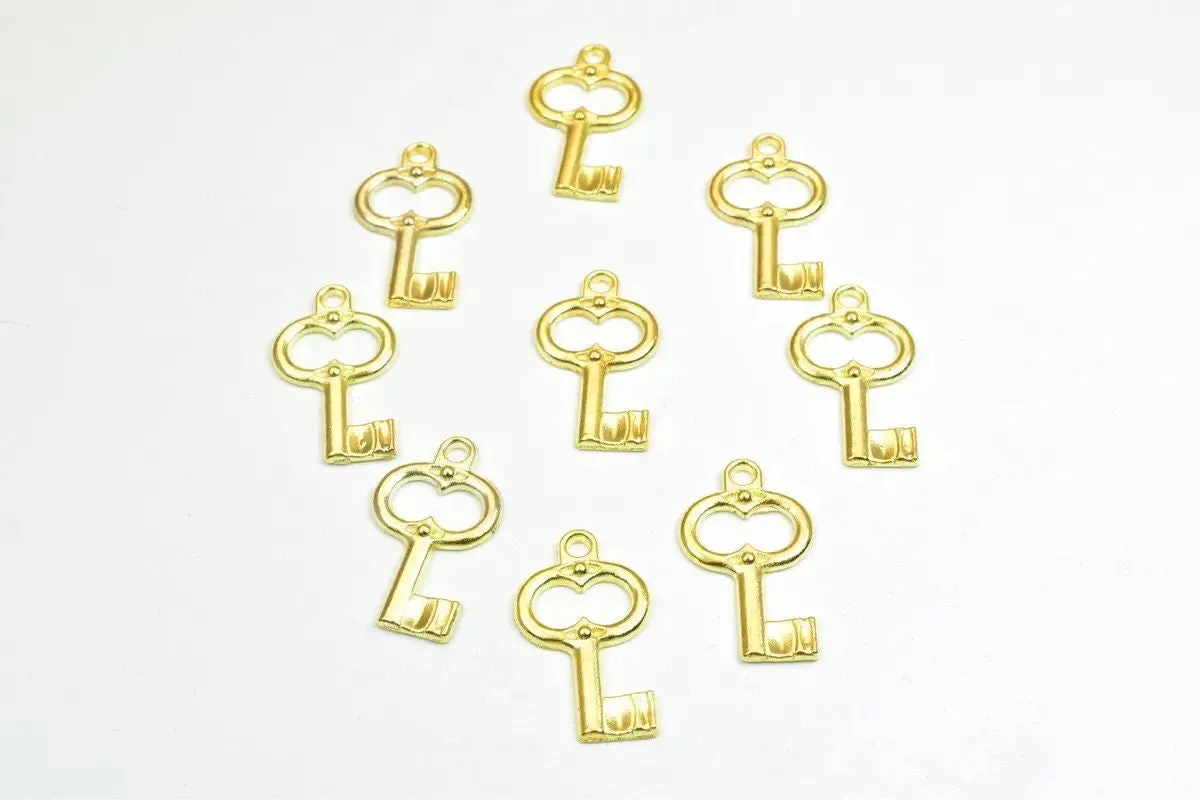 18 PCs Key Charm Pendant Bead Gold Size 21.5x12.5mm Decorative Design Metal Beads 1.5mm Jump Ring Opening for Jewelry Making