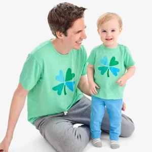 Clearance Fit 2 grown-ups clover tee