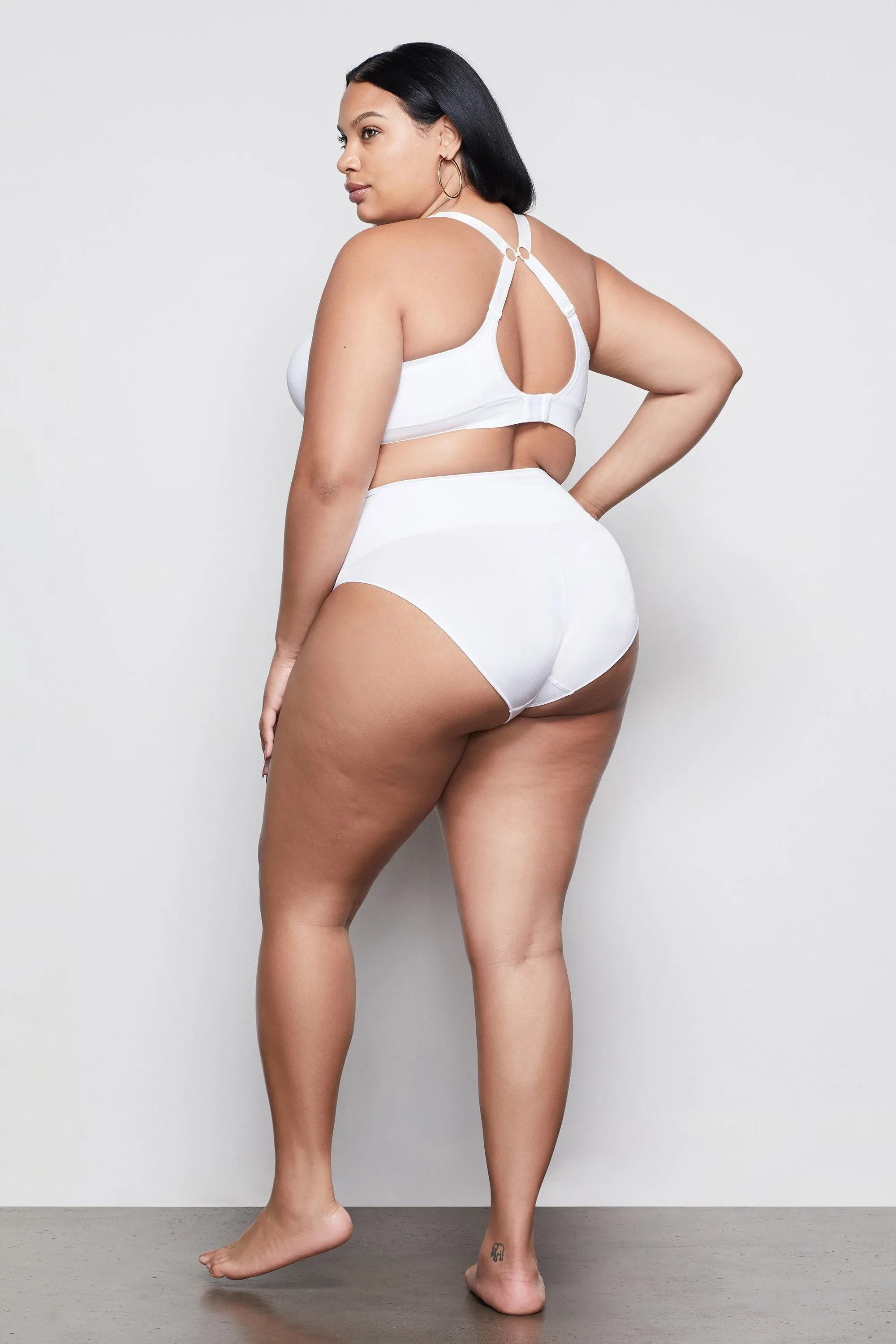 HIGH IMPACT PADDED BRA | WHITE001