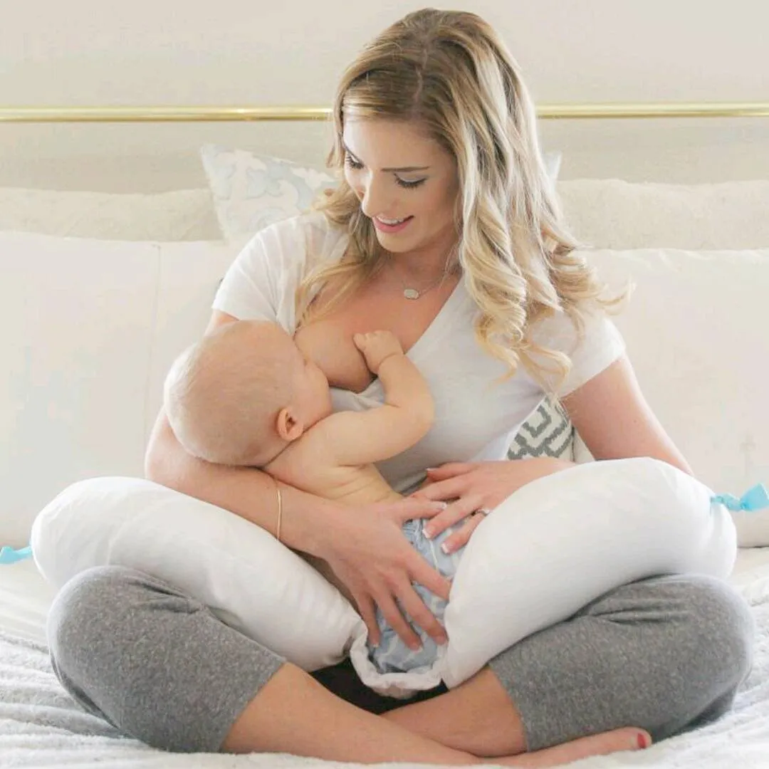 Mama Pregnancy & Breastfeeding Pillow - FINAL SALE